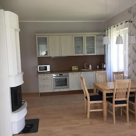 Apartamento Allika Kuelalistemaja Simuna